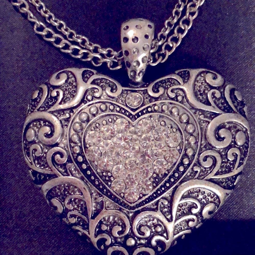 NWT MIX IT Necklace & Earring Set - Picture 3 of 4